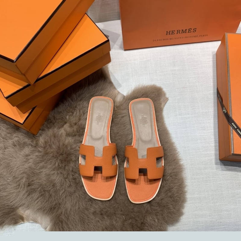 H**mes slippers